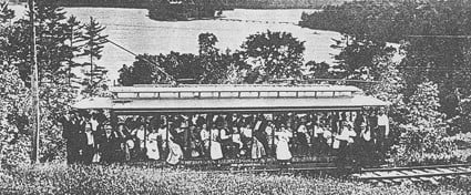 black and white train interurban